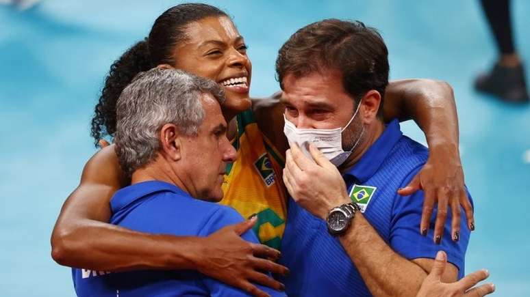 Ap&oacute;s a classifica&ccedil;&atilde;o para a final, Z&eacute; Roberto se emocionou: 'Lembrei do meu neto'