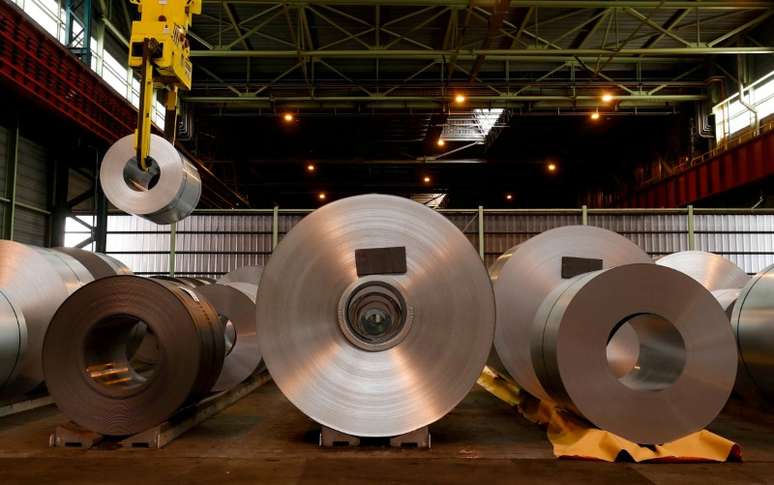 Bobinas de aço em usina da ArcelorMittal. 22/5/2018. REUTERS/Yves Herman