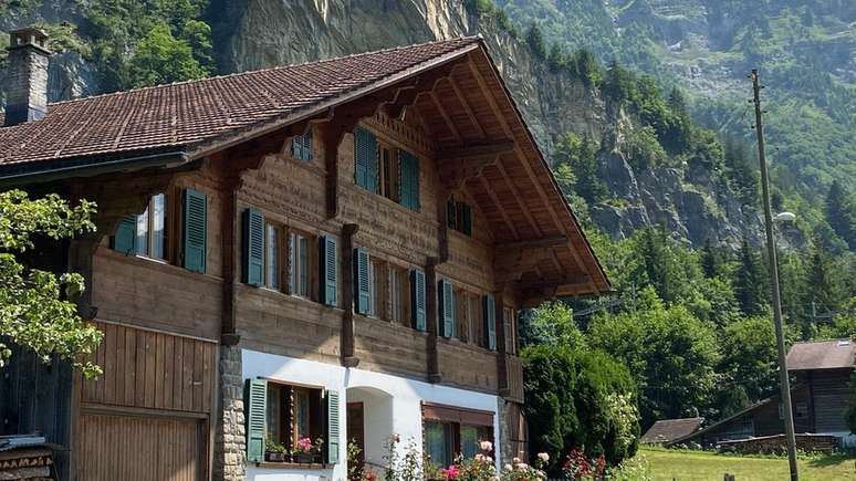 Casas em Mitholz t&ecirc;m estilo tradicional alpino