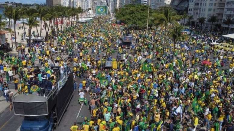 Nas &uacute;ltimas semanas, apoiadores de Bolsonaro t&ecirc;m se manifestado a favor do voto impresso