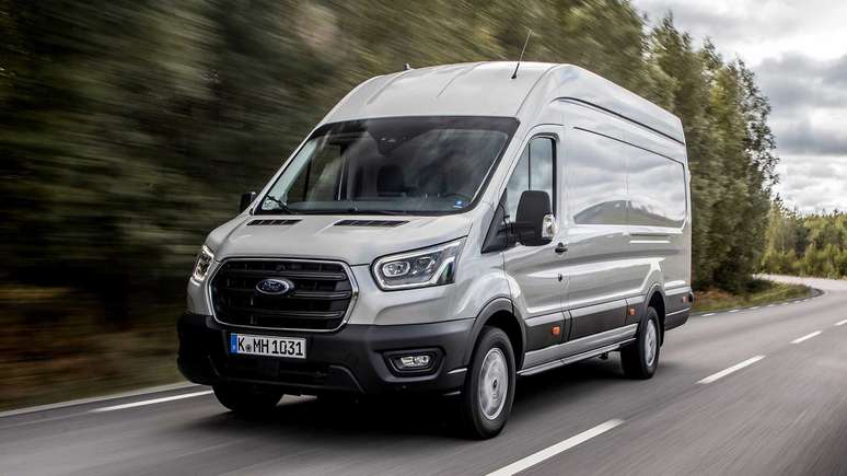 Ford Transit: no Brasil ainda em 2021.