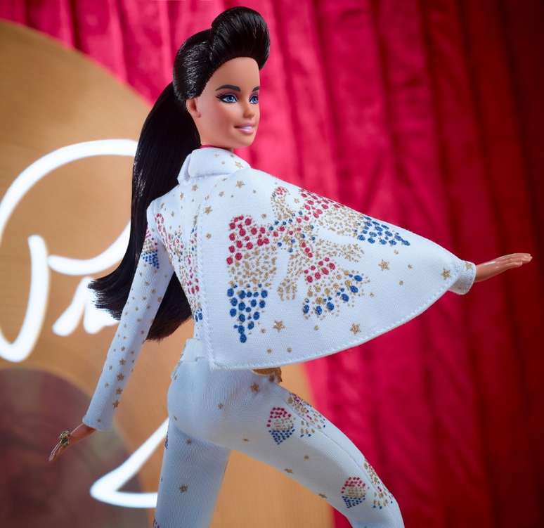 Edição especial da Barbie em homenagem a Elvis Presley
10/08/2021
Mattel/Divulgação via REUTERS 