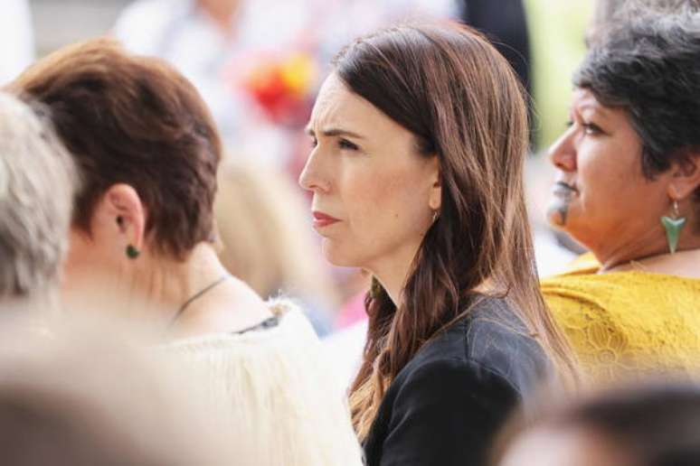 A premiê da Nova Zelândia, Jacinda Ardern, é elogiada mundialmente por sua atuação na pandemia