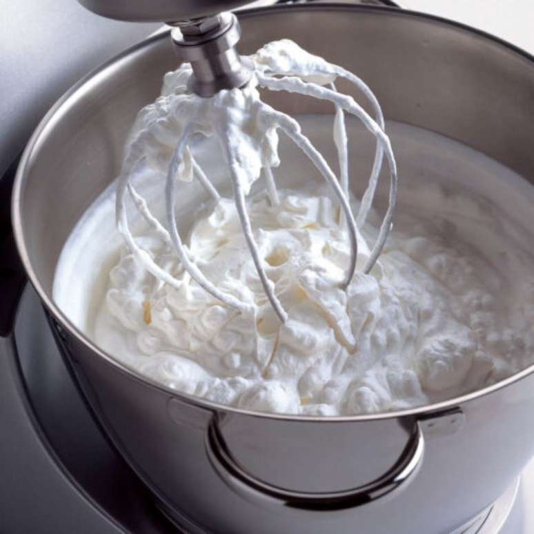 Aprenda como fazer chantilly creme de leite.