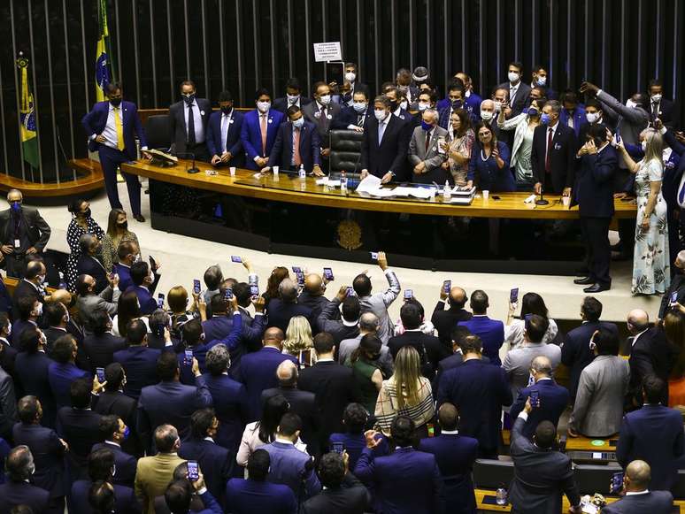 Arthur Lira (PP-AL), é eleito presidente da Câmara dos Deputados
2/02/2021 