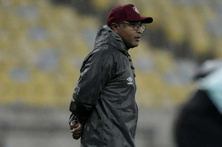 Roger Machado sofre pressão no comando do Fluminense (FOTO: LUCAS MERÇON / FLUMINENSE F.C.)