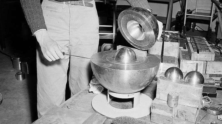 No meio da c&uacute;pula de ber&iacute;lio estava o "n&uacute;cleo do dem&ocirc;nio"