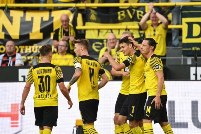 Dortmund goleou o Frankfurt neste sábado (Foto: INA FASSBENDER / AFP)
