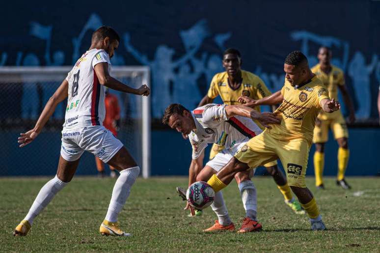 Pela Série D, o Madureira empatou com o Cianorte. (Foto: Divulgação/Luis Miguel Ferreira)