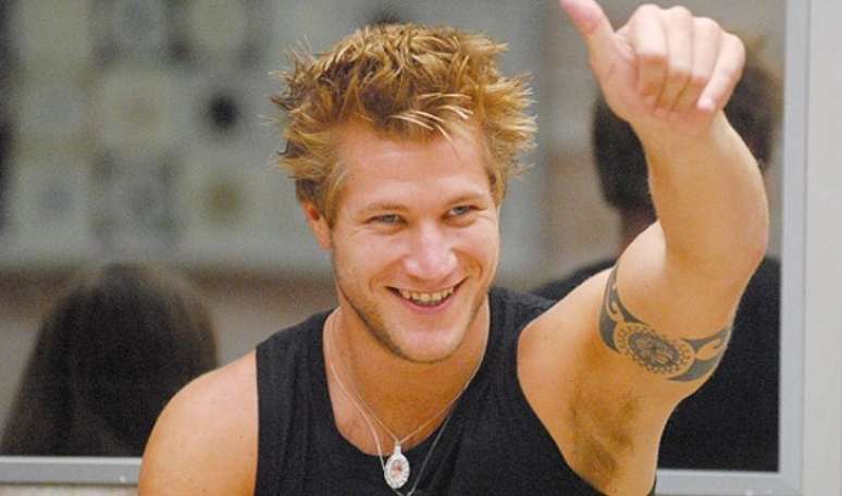 Alem&atilde;o foi campe&atilde;o do 2007, em uma disputa com a sister Carol. Reprodu&ccedil;&atilde;o: Rede Globo&nbsp;