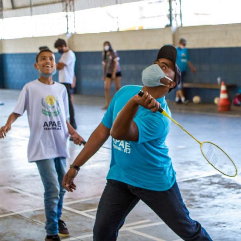 O programa "Itaguaí Ação, Esporte e Inclusão" já atende a cerca de 50 moradores de Itaguaí que possuem algum tipo de deficiência (Foto: divulgação)