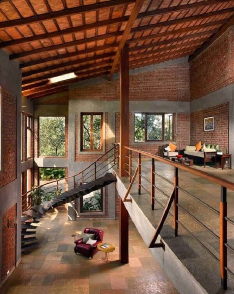 44. Casa de campo com arquitetura de p&eacute; direito duplo. Fonte: Pinterest