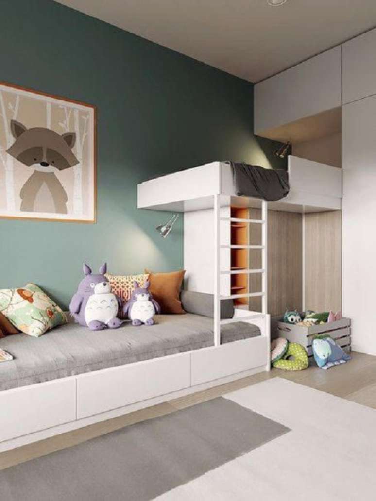 63. Quarto compartilhado com piso vinílico e cama com gavetas. Fonte: Revista Viva Decora 2