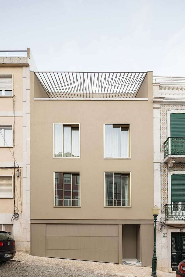 2. Cores para fachada de casas em bege modernas – Foto Pinterest