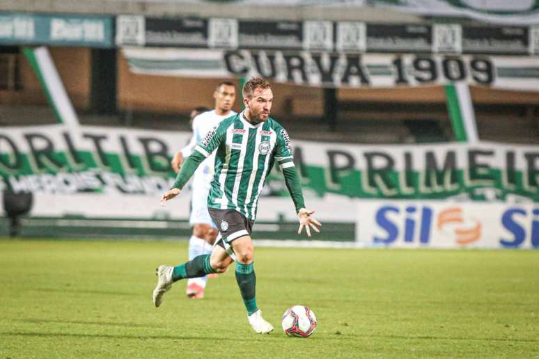 A vantagem do Coxa na liderança da Série B é de três pontos (Foto: Divulgação / Coritiba)