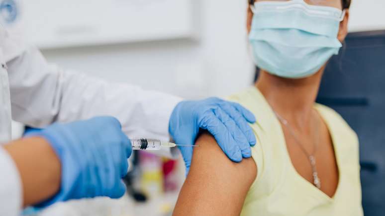 Iniciativas privadas em prol da vacinação da Covid-19
