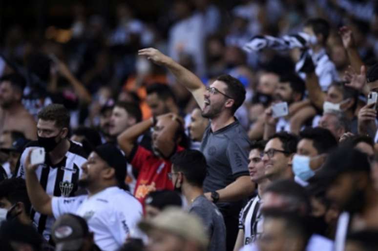 Torcedores do Galo no Mineirão (Yuri EDMUNDO / POOL / AFP)