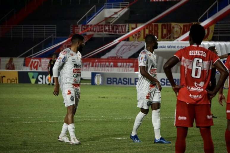 Em jogo fraco, Sport fica no 0x0 com o Novorizontino