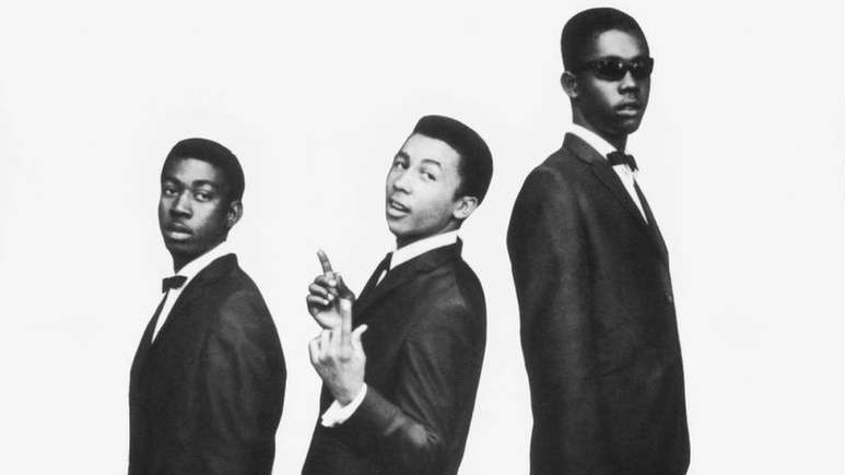 A versão original do The Wailers, por volta de 1964 — (da esquerda para a direita) Bunny Wailer, Bob Marley e Peter Tosh