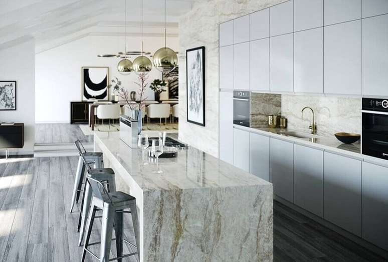 52. Decoração sofisticada em cores claras para cozinha aberta com ilha de mármore – Foto: Cosentino