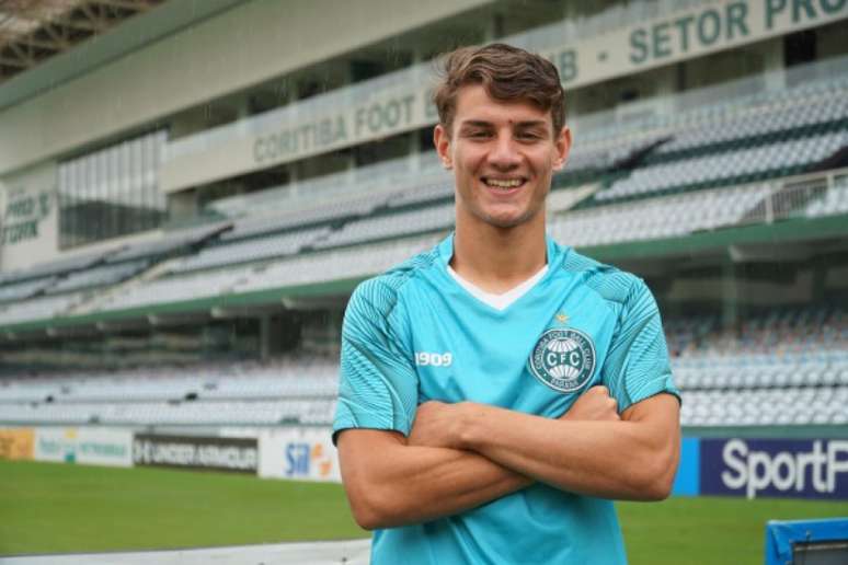 Jogador é cria da base do clube (Divulgação/Coritiba)