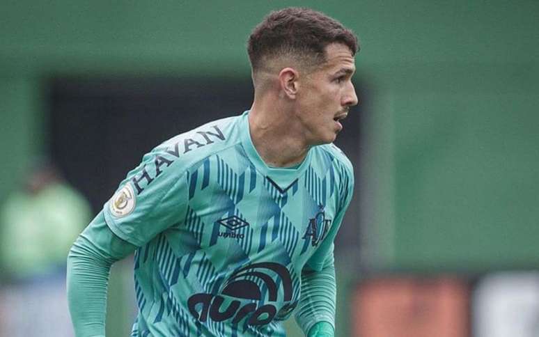 Jogador não tem mais ligação com seu clube formador (Divulgação/Chapecoense)