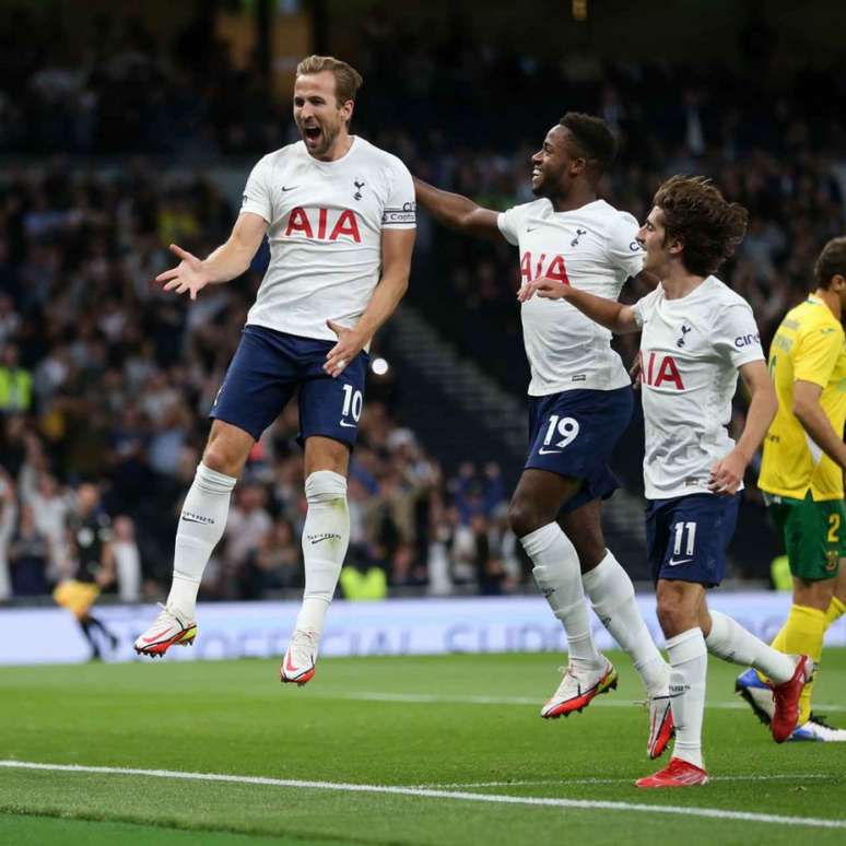 O Tottenham, de Kane, vai jogar a Conference League (Foto: Twitter / Tottenham)