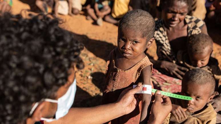 Pelo menos meio milhão de crianças com menos de cinco anos de idade enfrentam risco de desnutrição aguda, segundo a ONU