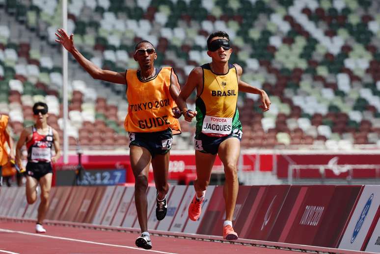 Atletismo: Yeltsin Jacques conquista o ouro na Paralímpiada