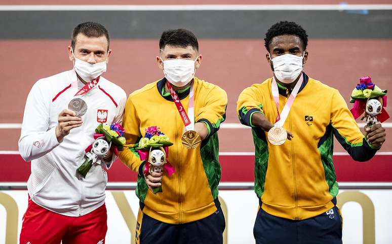 Ouro, prata e bronze: Brasil leva seis medalhas no Mundial de