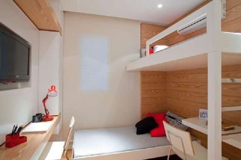 12. Cores claras para decoração de quarto masculino pequeno com cama suspensa – Foto: Studio Scatena Arquitetura