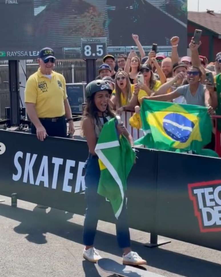 Rayssa Leal é campeã da Liga Mundial de Skate Street