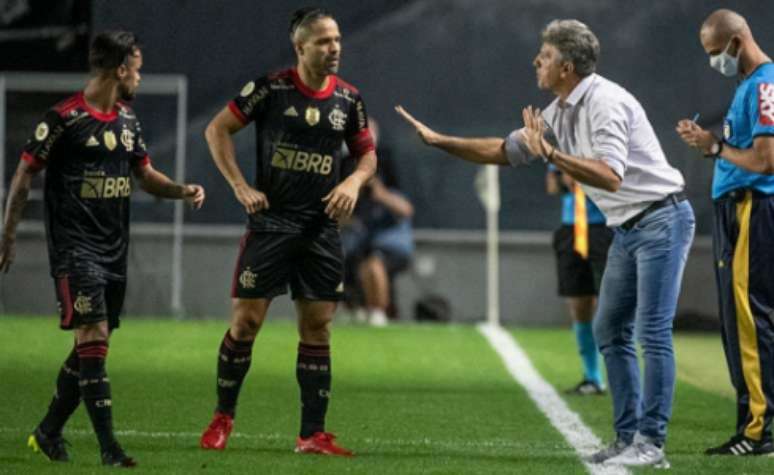 Uniforme novo foi pé-quente (Foto: Alexandre Vidal / Flamengo)