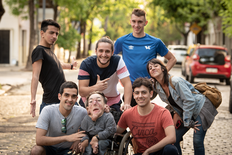 Mat&iacute;as Fern&aacute;ndez Burzaco e amigos