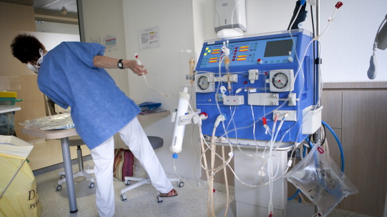 A hemodi&aacute;lise, geralmente feita por m&aacute;quinas como essa da imagem, costuma ser necess&aacute;ria nos casos mais graves da doen&ccedil;a de Haff