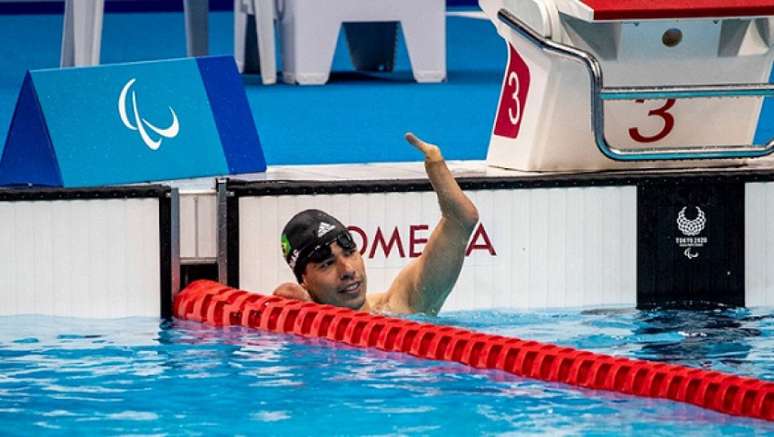 Brasil conquista quatro ouros no último dia do Mundial em Piscina