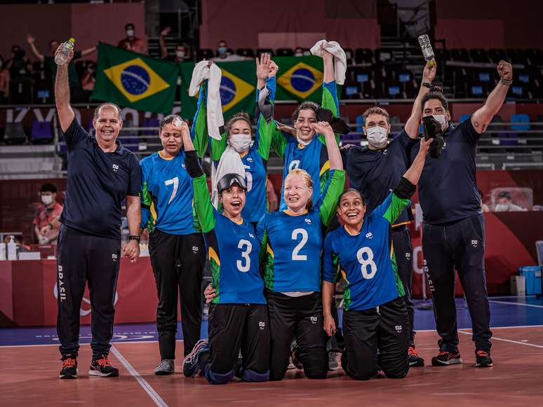 Seleção feminina de goalball comemora vitória nesta quarta-feira na Paralimpíada Wander Roberto CPB