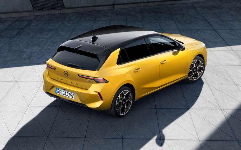 Novo Opel Astra híbrido plug-in.