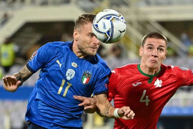 Italianos e búlgaros empataram em 1 a 1 (Foto: ALBERTO PIZZOLI / AFP)