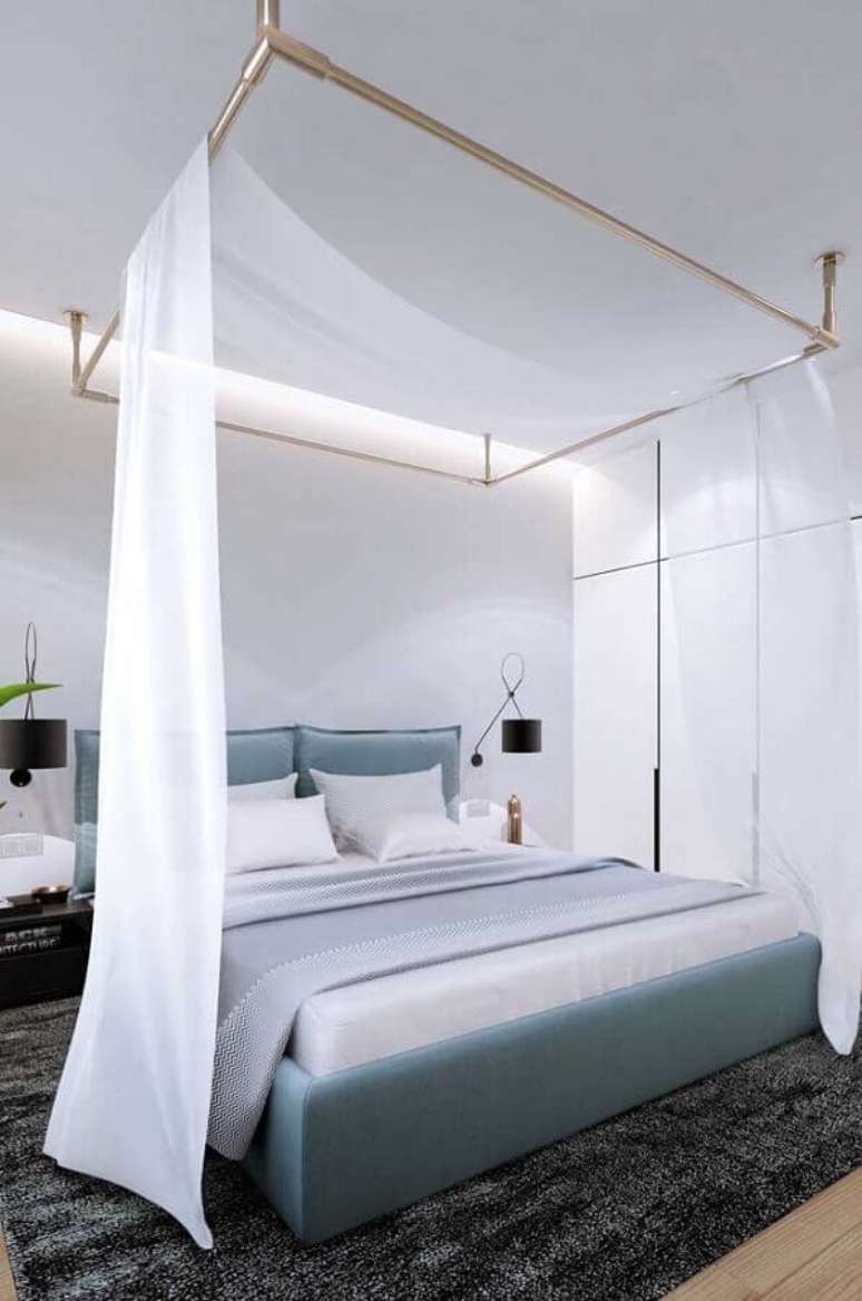 8. Dossel de teto com mosquiteiro para decoração de quarto de casal moderno – Foto: Houzz