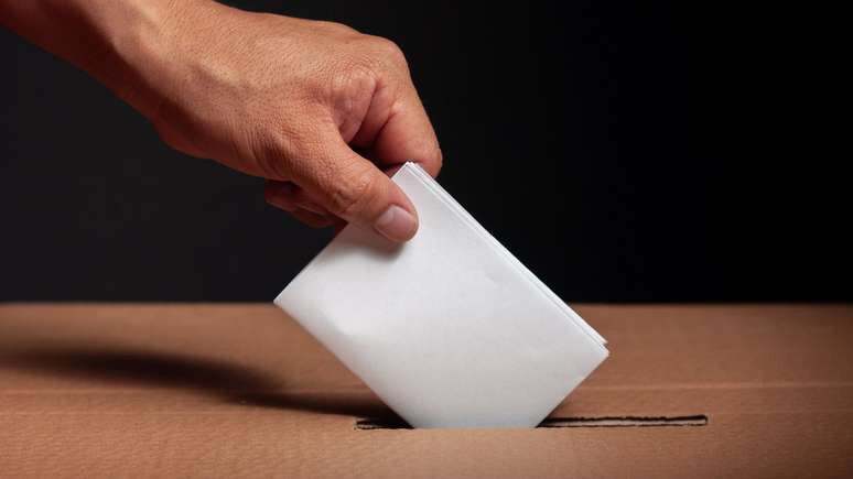 Segundo Applebaum, os problemas da democracia na Am&eacute;rica Latina podem ser semelhantes aos de outras partes do mundo