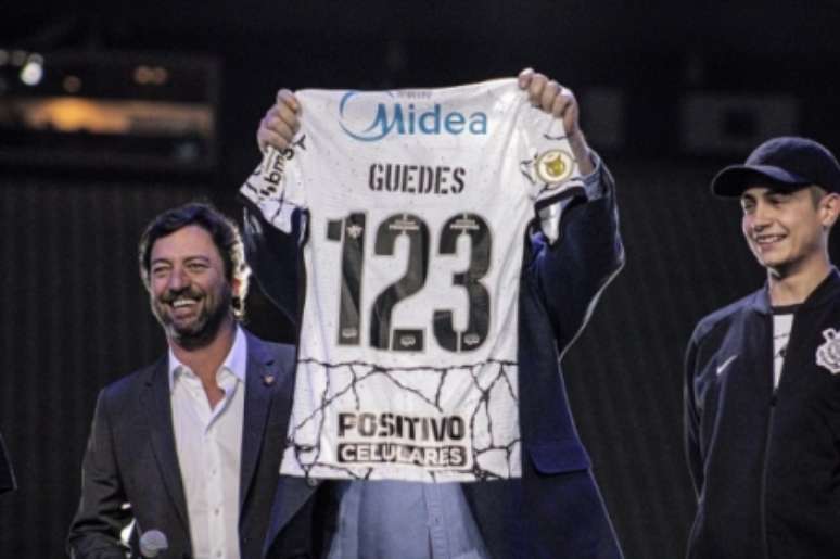 R. Guedes usará número inusitado (Foto: Felipe Szpak/Ag. Corinthians)