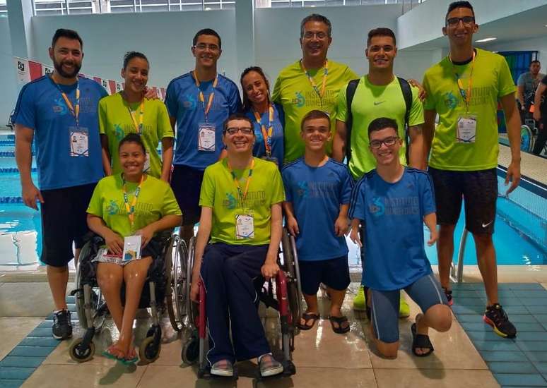 Atletas do Instituto Daniel Dias que participaram do Brasileiro paralímpico de natação 