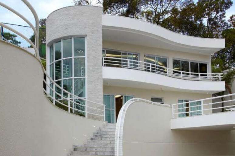 22. Casa moderna com fachada de vidro – Foto Aquiles Nicol