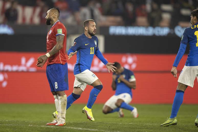 Everton Ribeiro comemora único gol na vitória do Brasil sobre o Chile pelas Eliminatórias Lucas Figueiredo CBF