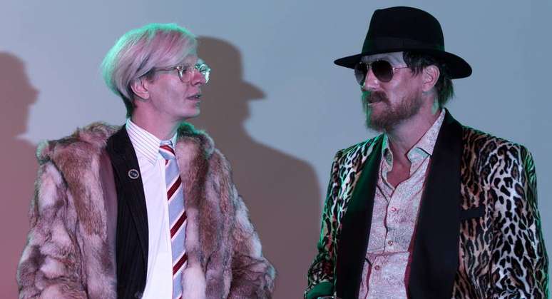 Cena do filme Fassbinder: Ascen&ccedil;&atilde;o e Queda de um G&ecirc;nio, de Oskar Roehler