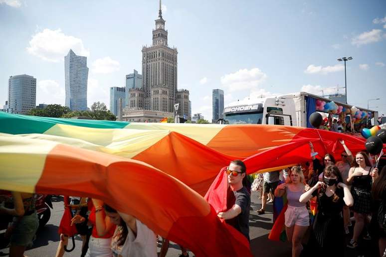 Parada do orgulho LGBT em Varsóvia
19/06/2021
REUTERS/Kacper Pempel