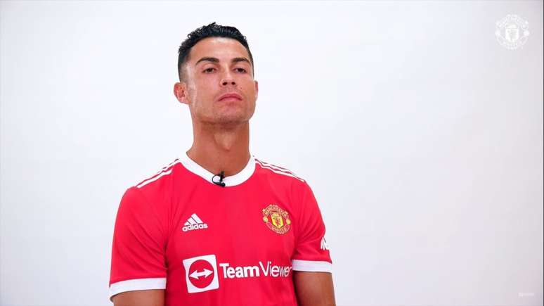 Cristiano Ronaldo poderá estrear no próximo fim de semana (Foto: Reprodução / YouTube Manchester United)