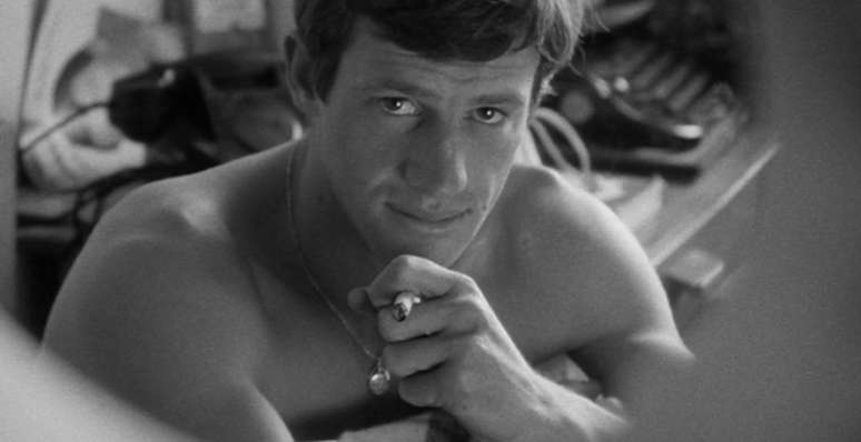 Jean-Paul Belmondo em ‘Acossado’, longa que o projetou mundialmente: charme irresistível