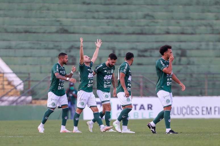 Régis marcou seu oitavo gol pelo Bugre na Série B. (Foto: Divulgação/Guarani)